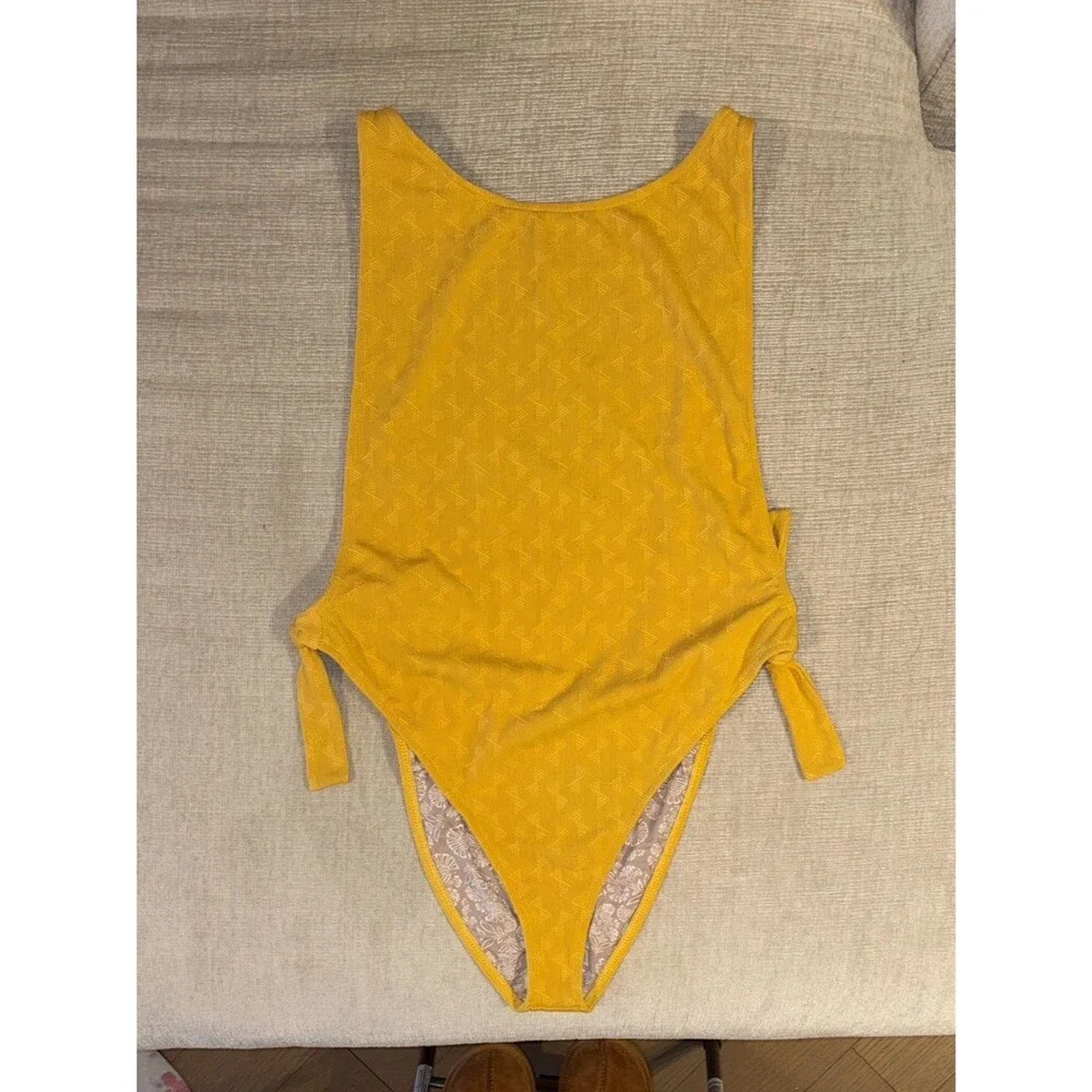 Free People free-est The Pamela One-Piece Swimsuit High Cut Golden Size XL NEW